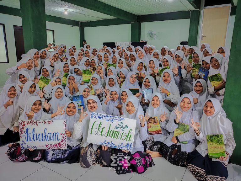 Santri Putri Kelas 3